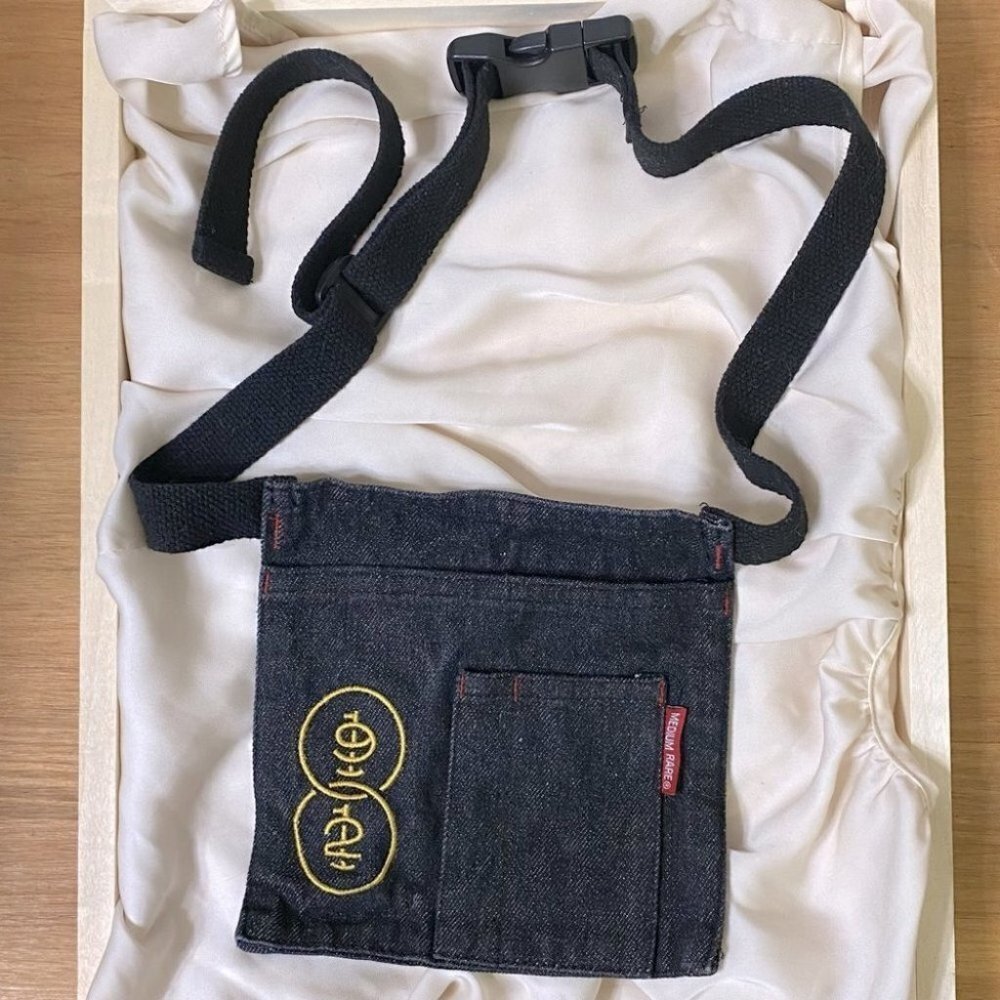 5/$25 Vintage Medium Rare Jean Pocket Cross Body Belt Bag